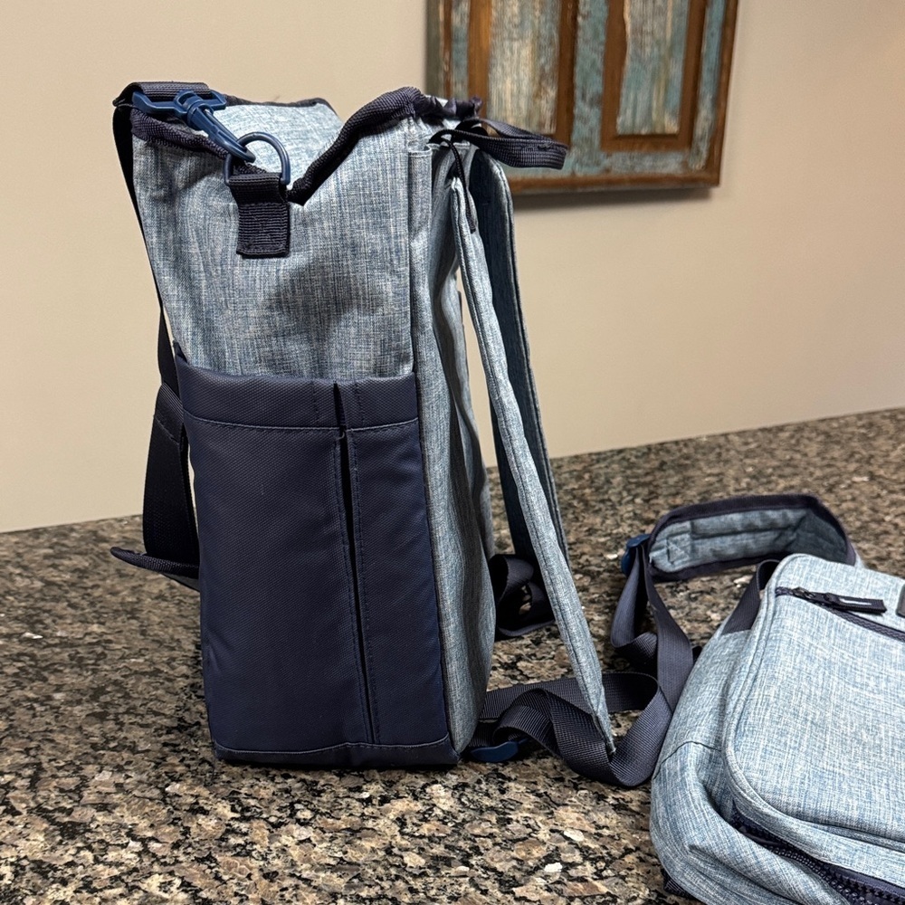 Bella Russo insulated collapsible cooler Messenger backpack Bag Set EUC - Picture 3 of 11